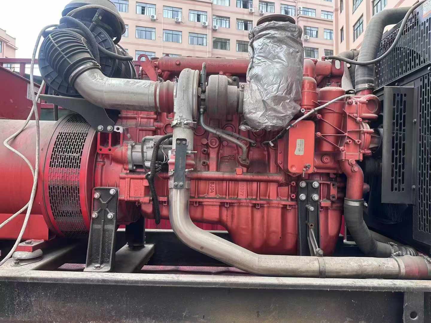 齐干却勒街道如何选择适合 600kW 柴油发电机组的过载保护器？